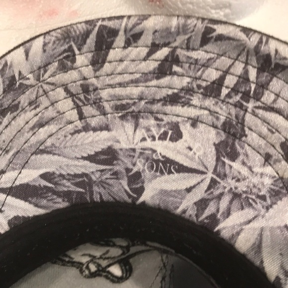 KUSH cap - Picture 6 of 8